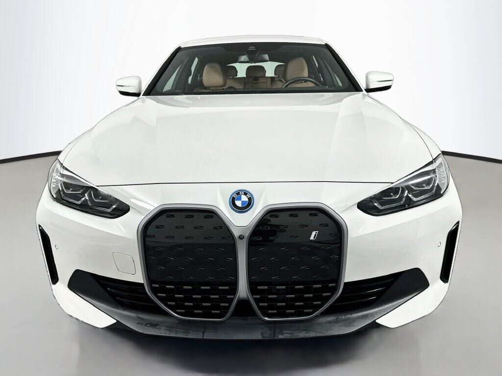 2024 BMW i4