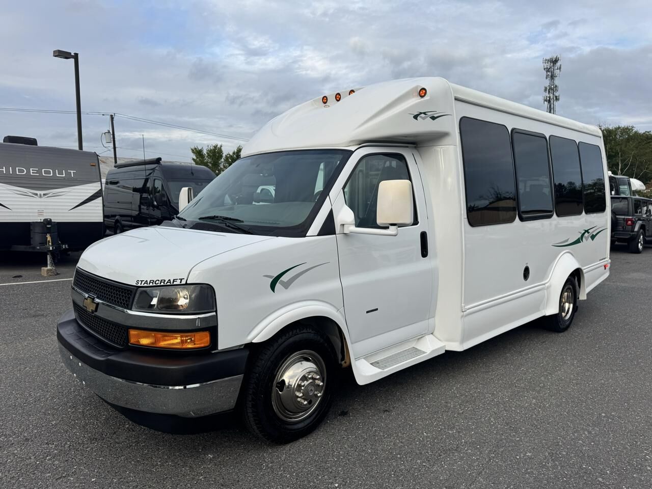 2020 CHEVROLET Express