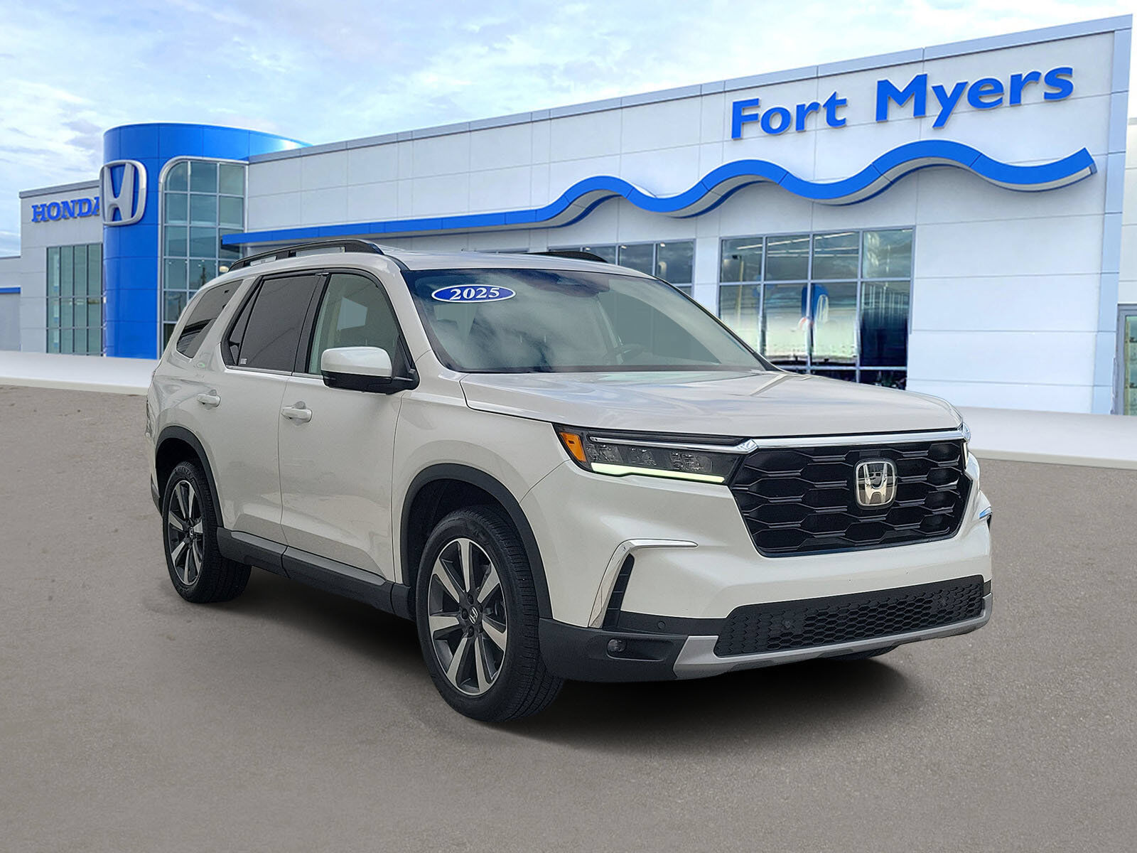 2025 HONDA Pilot