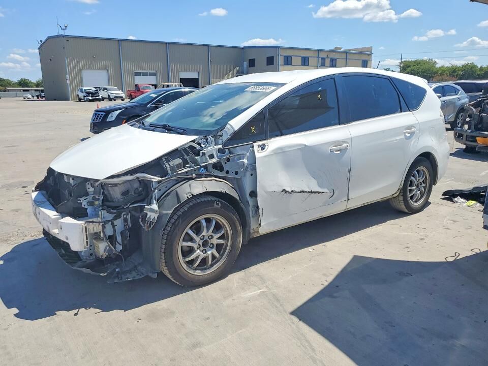 2014 TOYOTA Prius