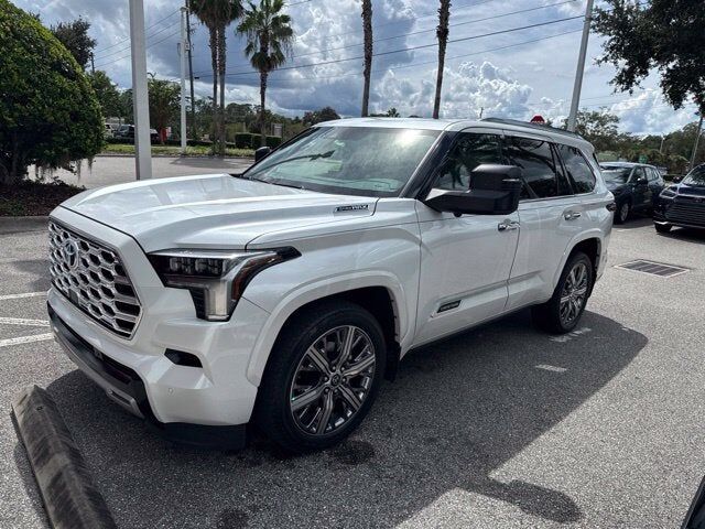 2023 TOYOTA Sequoia