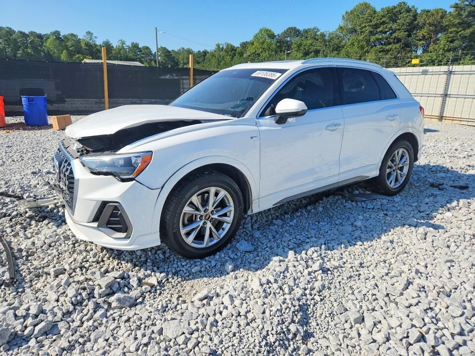 2022 AUDI Q3