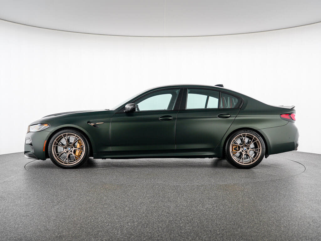 2022 BMW M5