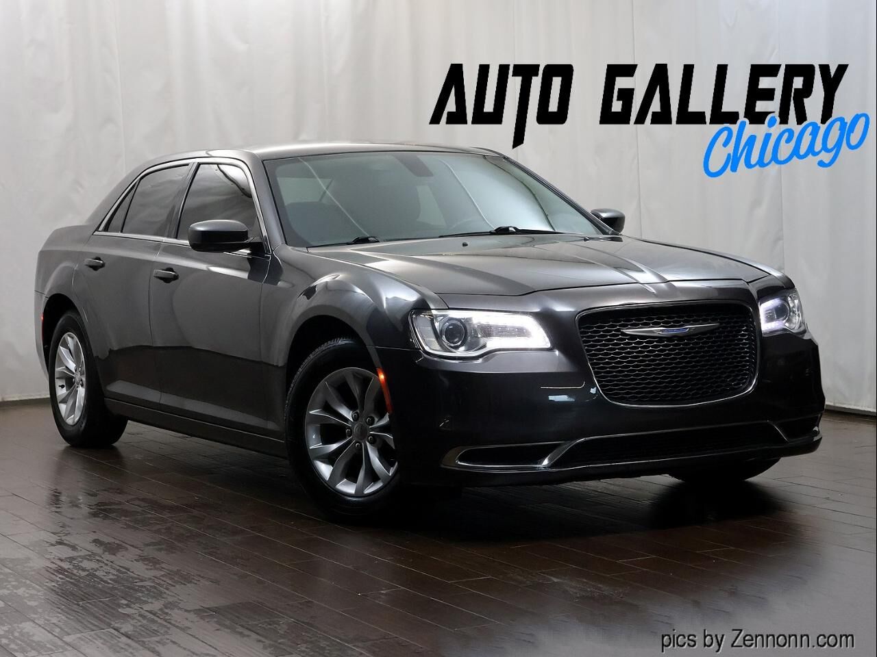 2018 CHRYSLER 300