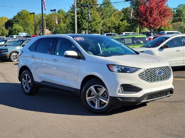 2024 FORD Edge