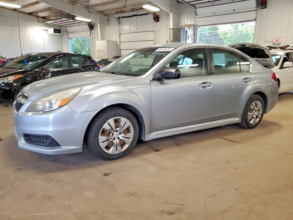 2014 SUBARU Legacy