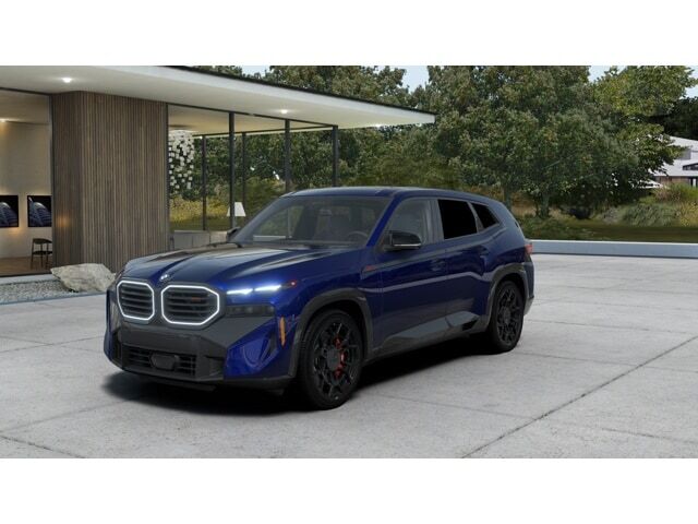 2027 BMW XM