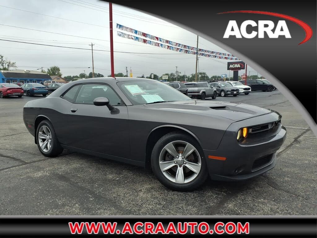 2015 DODGE Challenger