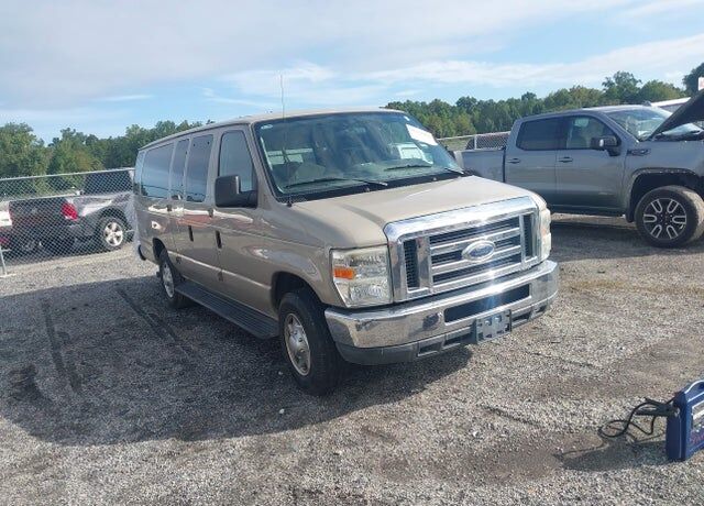 2010 FORD E-350