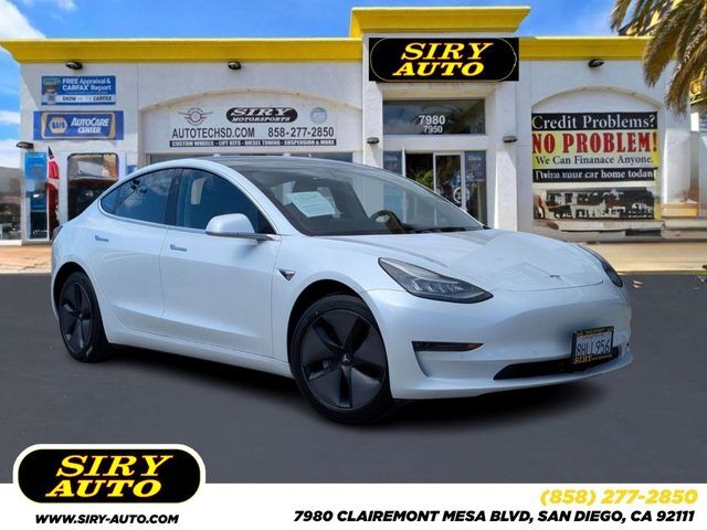 2018 TESLA Model 3