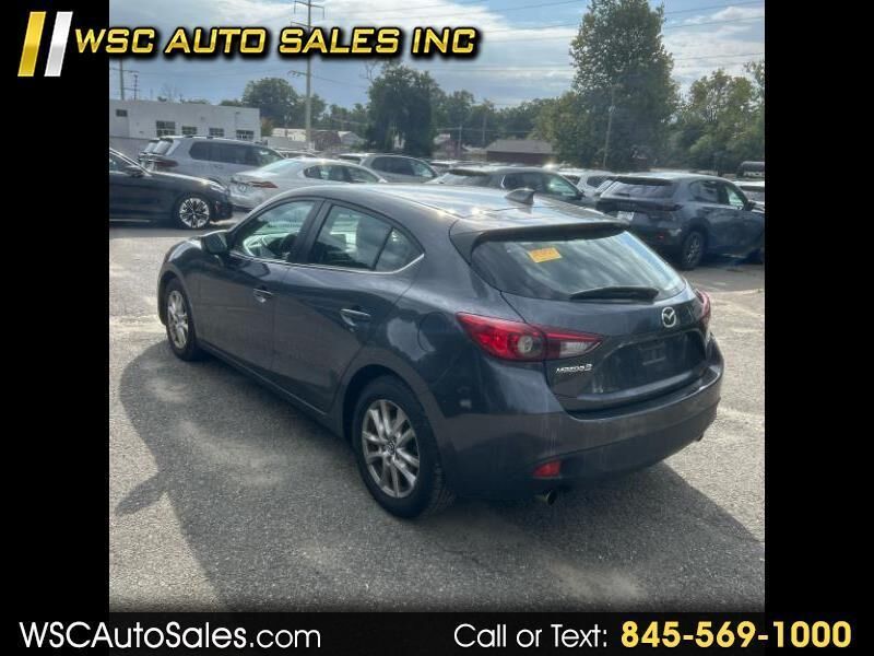 2015 MAZDA Mazda3
