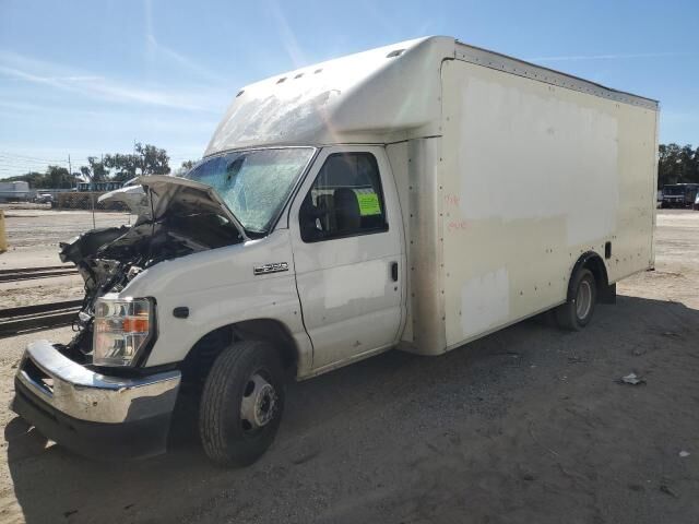 2021 FORD E-350