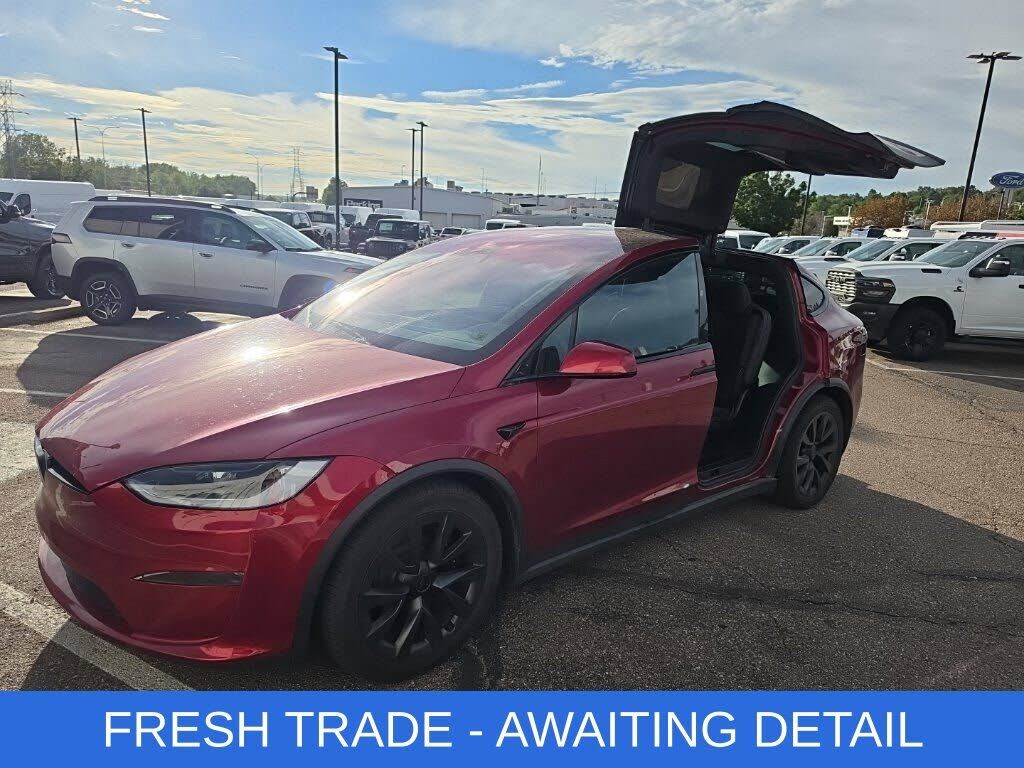 2023 TESLA Model X