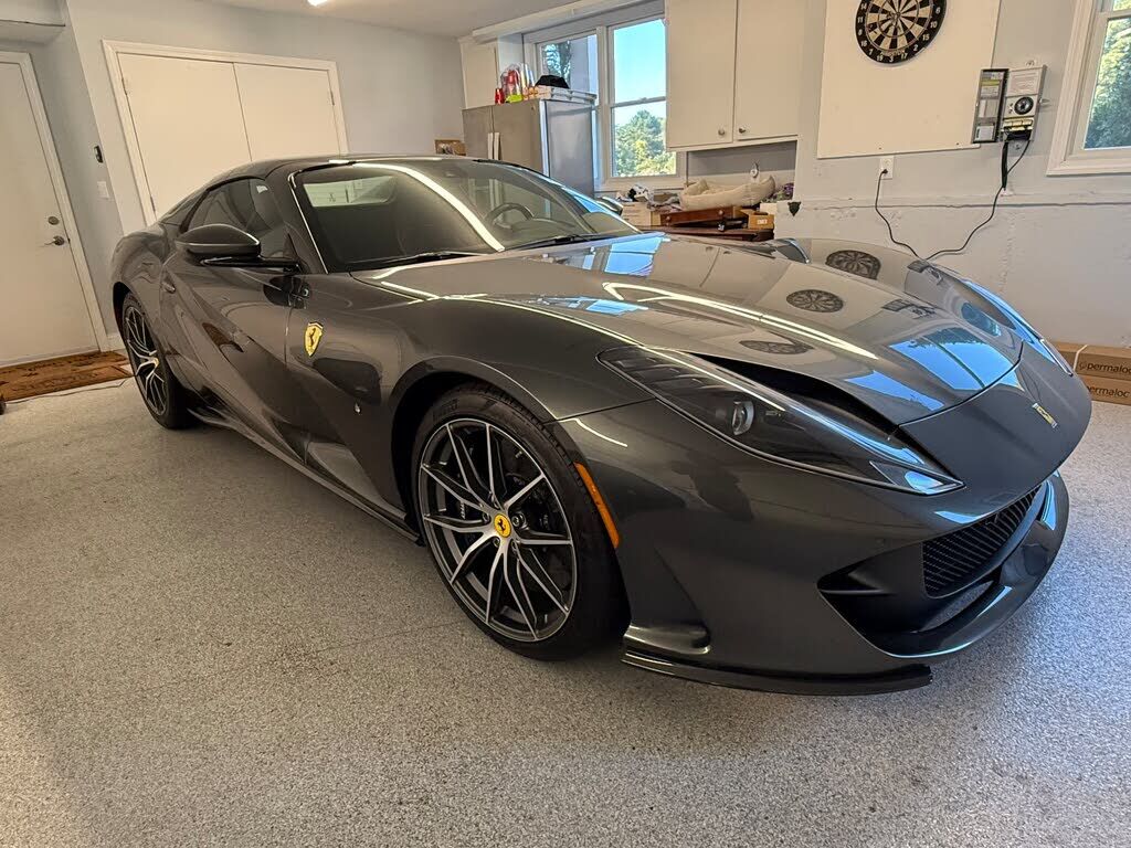 2023 FERRARI 812GTS