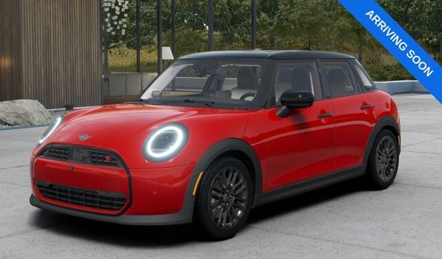 2027 MINI Hardtop