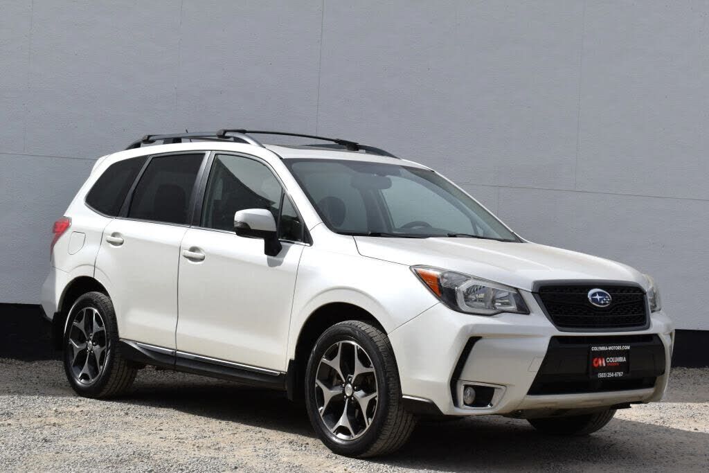 2015 SUBARU Forester