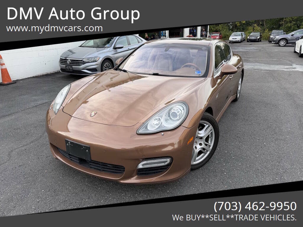 2010 PORSCHE Panamera
