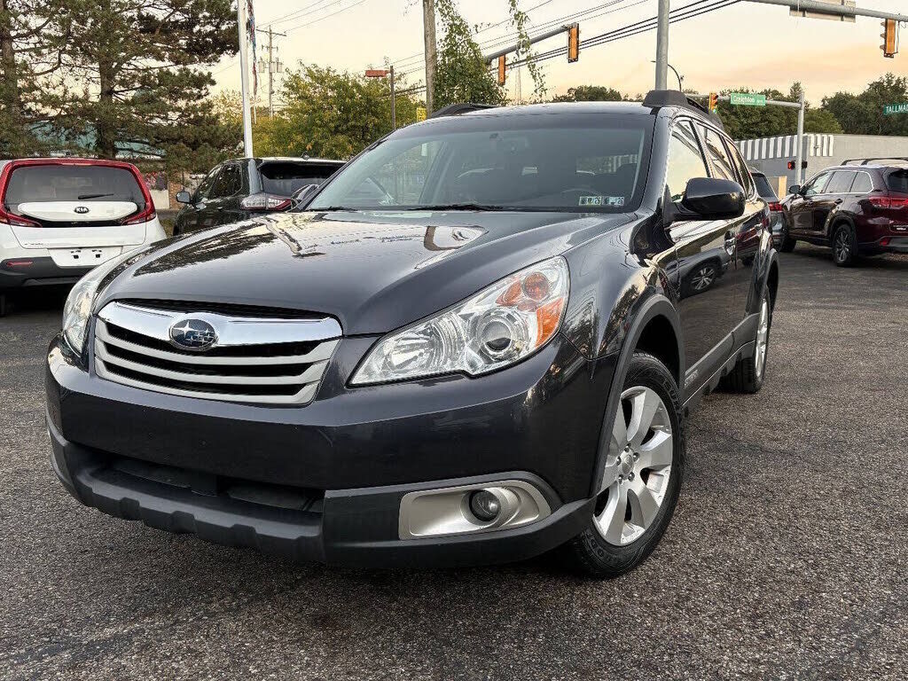2011 SUBARU Outback