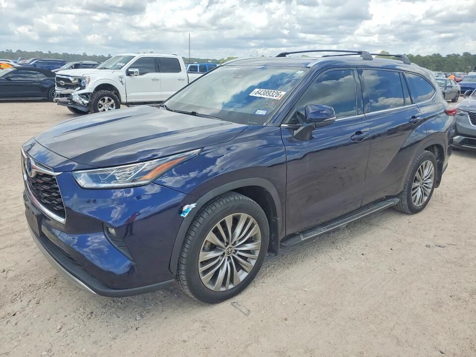 2021 TOYOTA Highlander