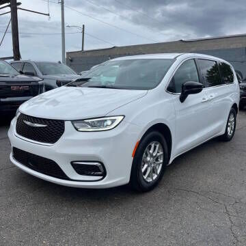 2026 CHRYSLER Pacifica