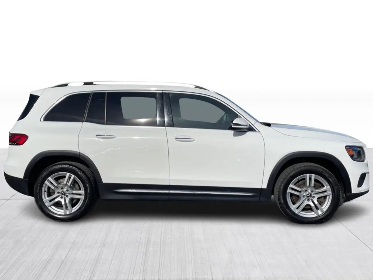 2023 Mercedes-Benz GLB-Class