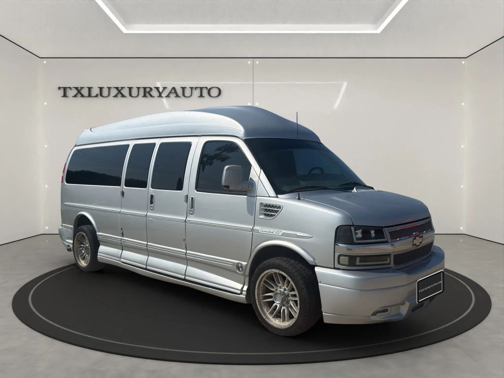 2013 CHEVROLET Express