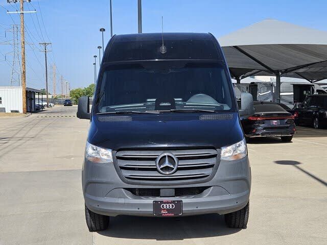 2025 Mercedes-Benz Sprinter