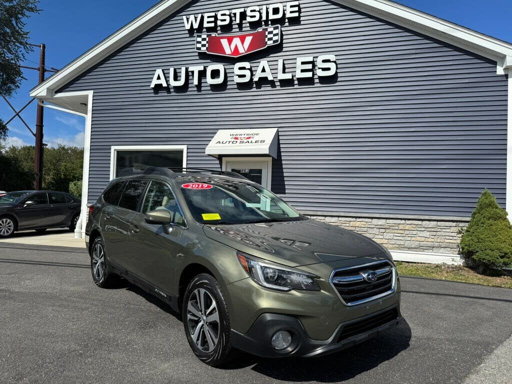 2019 SUBARU Outback