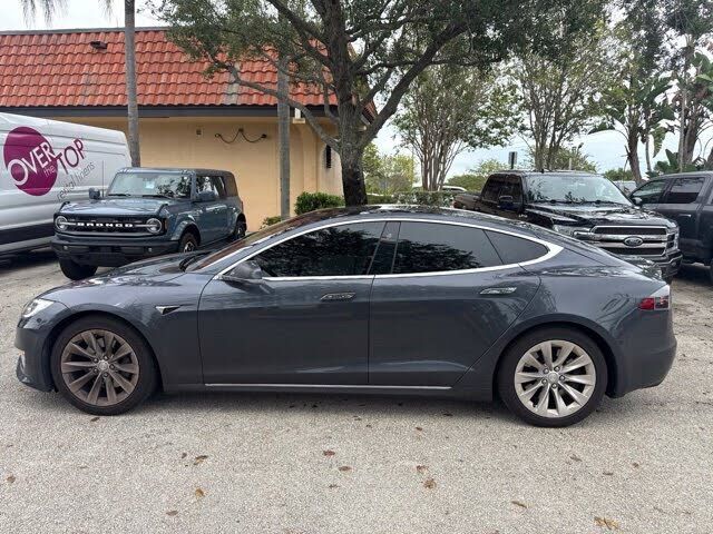2018 TESLA Model S
