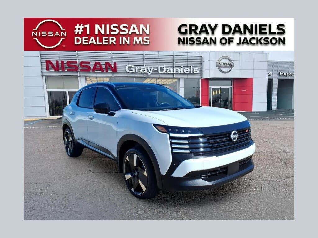 2025 NISSAN Kicks