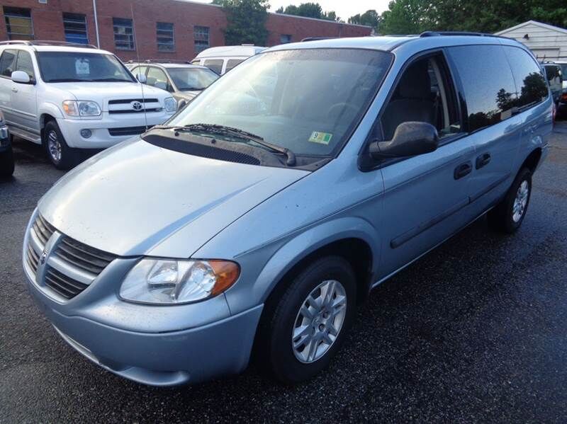 2005 DODGE Caravan