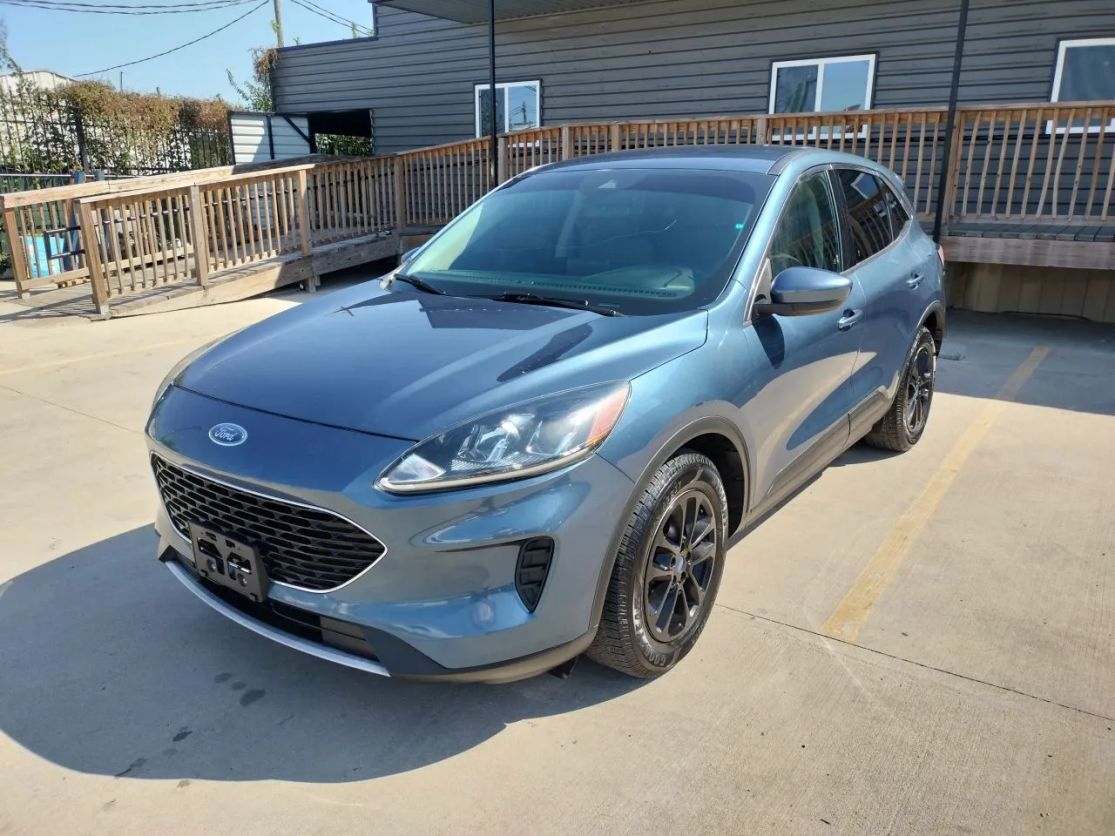 2020 FORD Escape