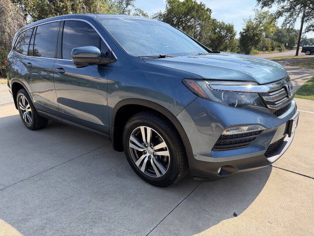 2017 HONDA Pilot