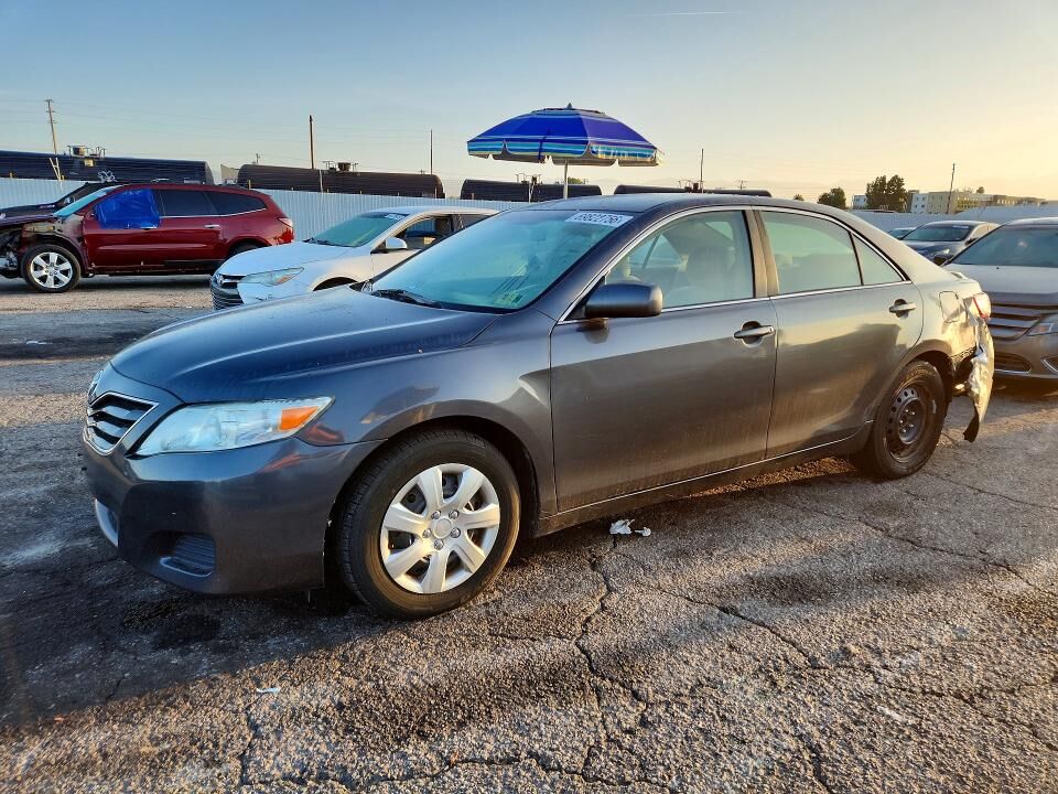 2011 TOYOTA Camry