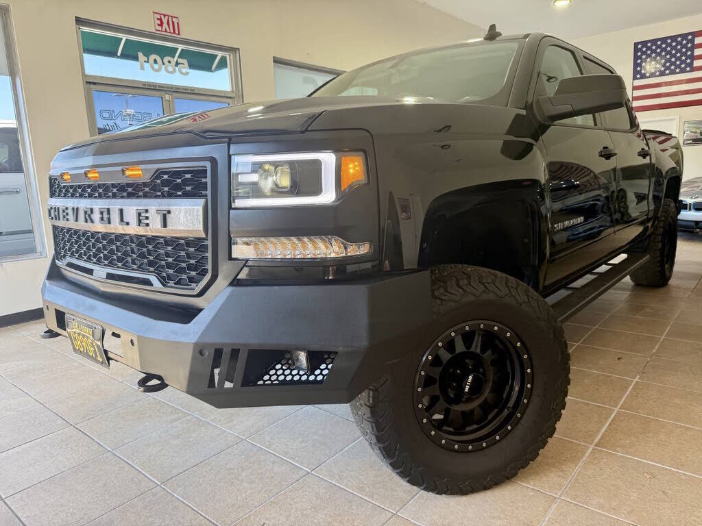 2017 CHEVROLET Silverado