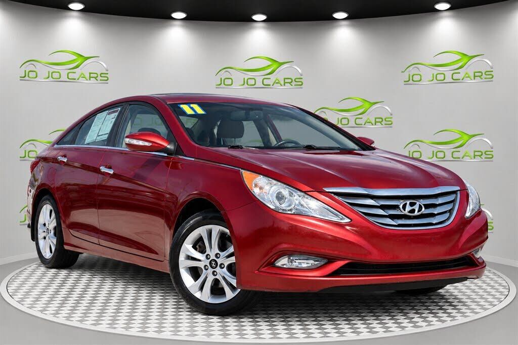 2011 HYUNDAI Sonata