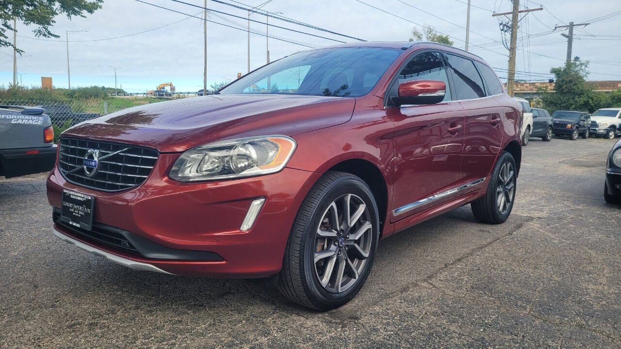 2016 VOLVO XC60