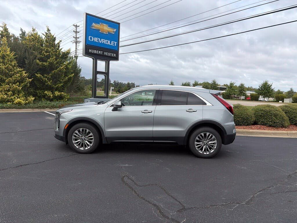 2025 CADILLAC XT4