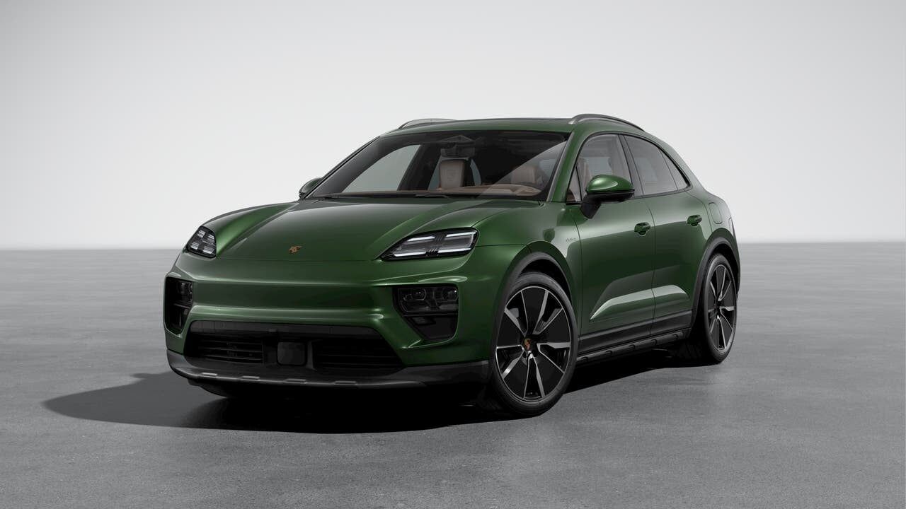 2026 PORSCHE Macan