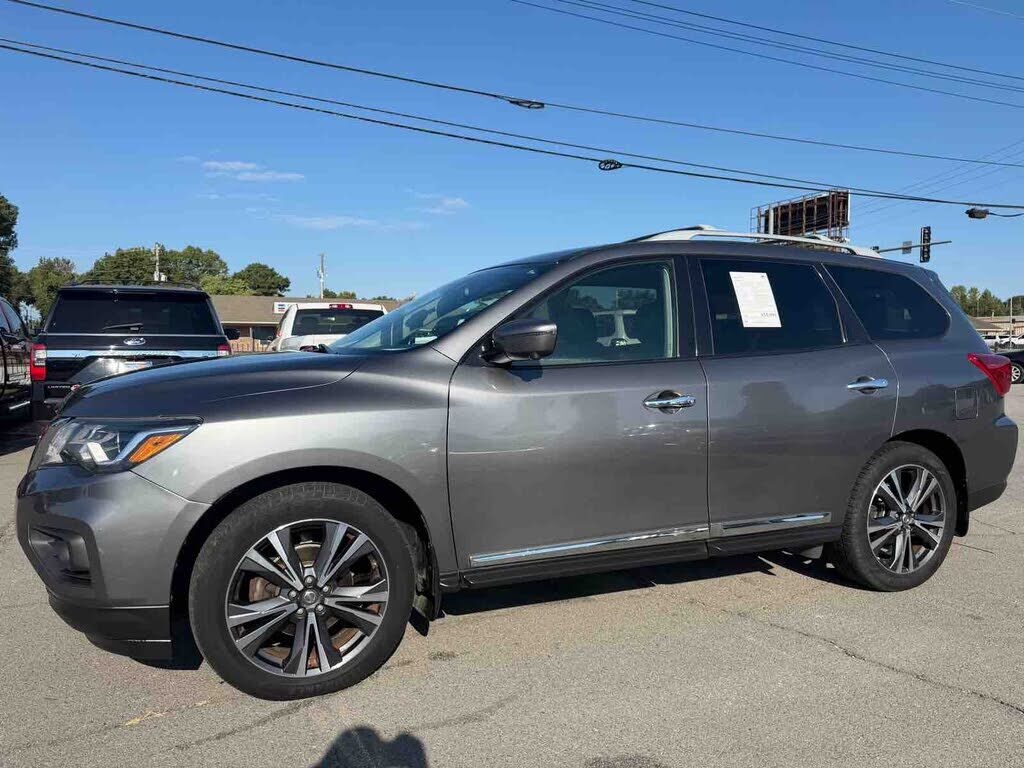 2018 NISSAN Pathfinder