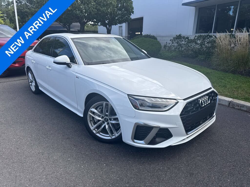 2022 AUDI A4