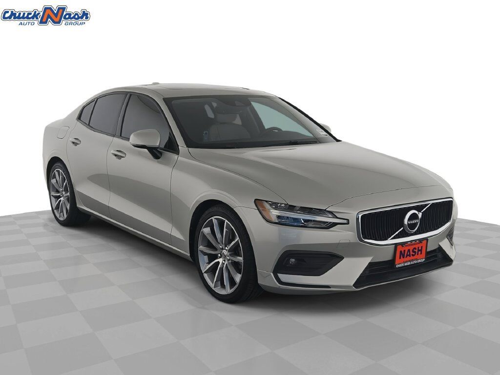 2021 VOLVO S60