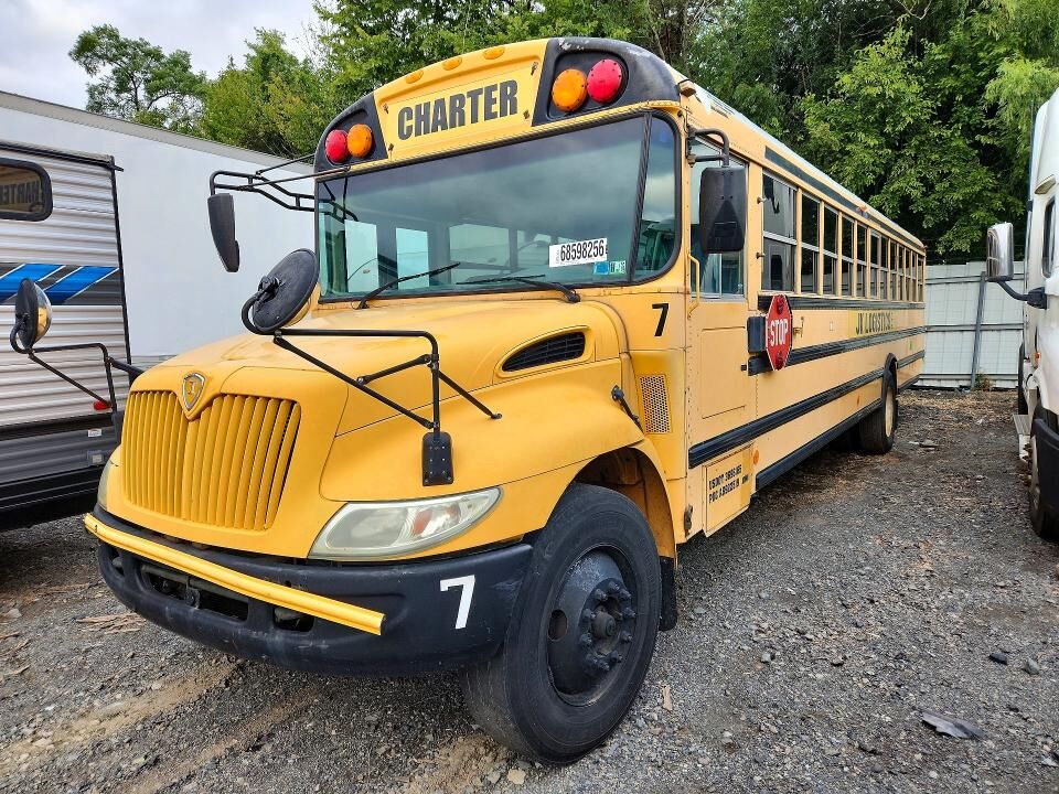 2008 IC BUS PB105