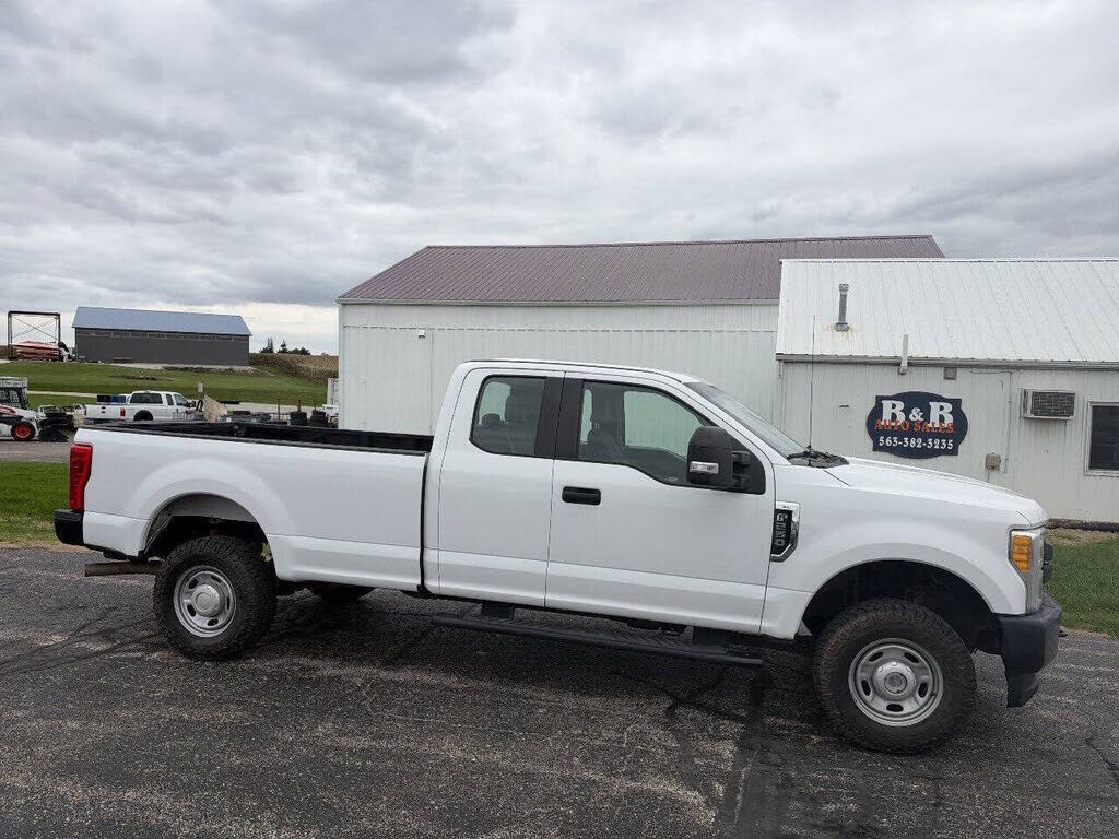 2017 FORD F-250