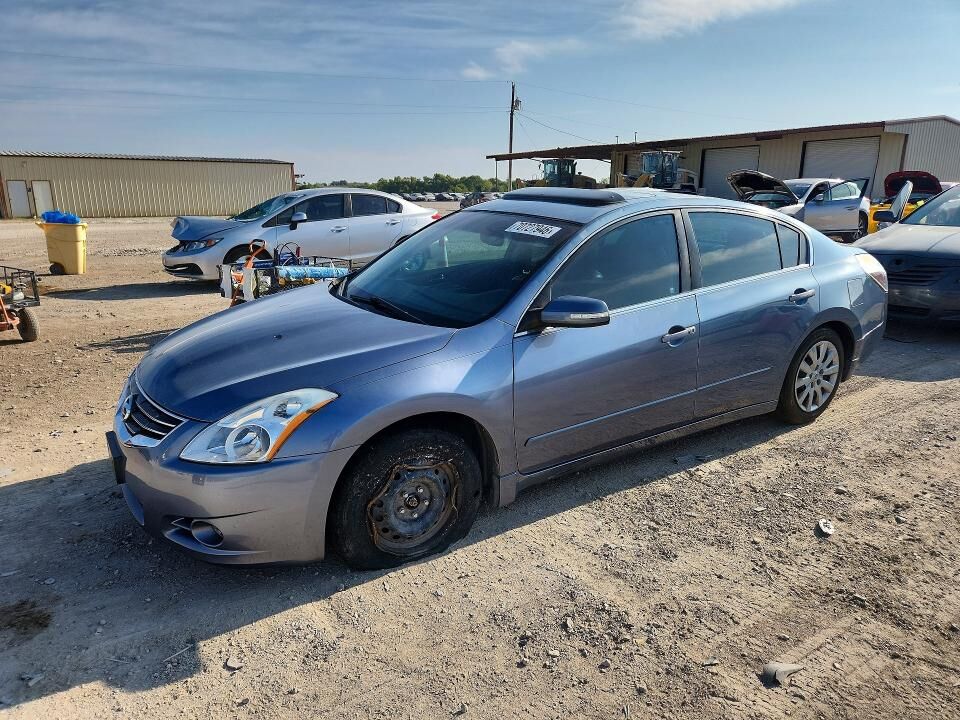 2012 NISSAN Altima