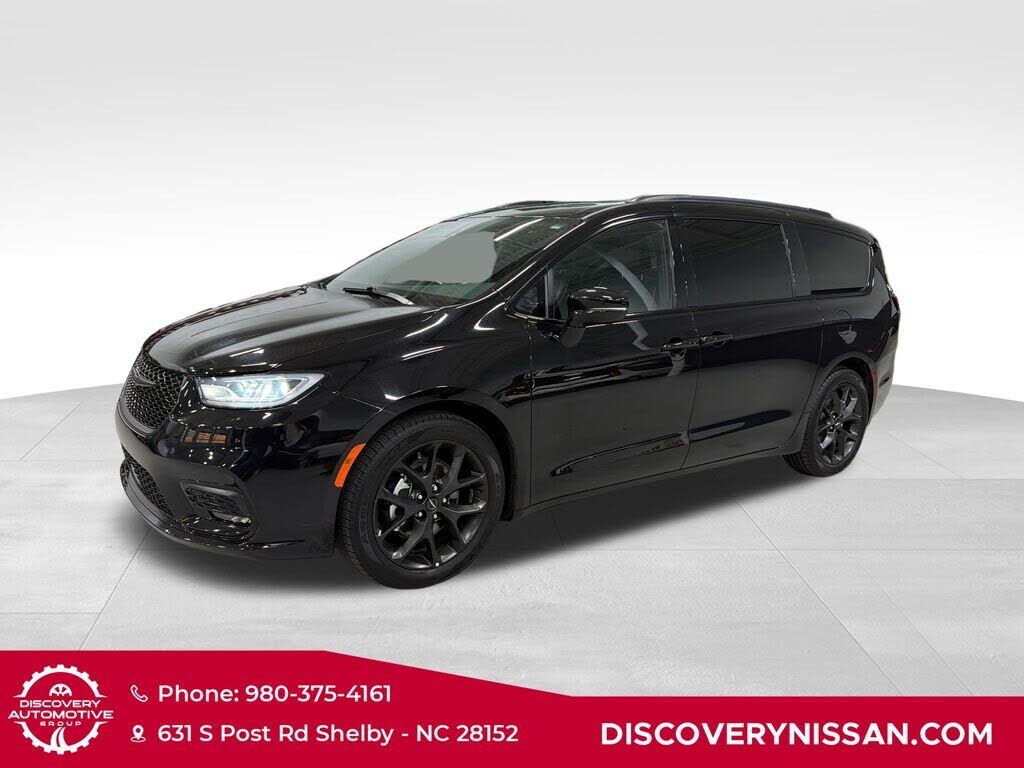 2025 CHRYSLER Pacifica