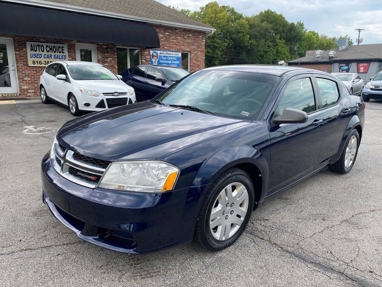 2013 DODGE Avenger