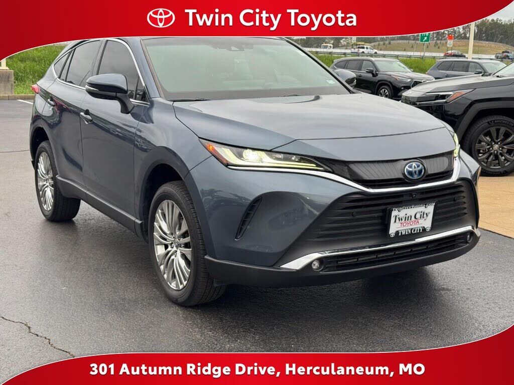 2023 TOYOTA Venza