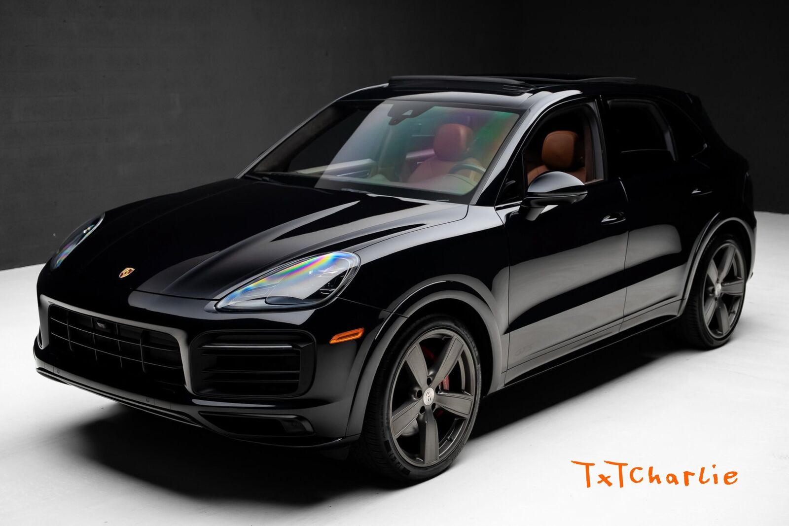 2021 PORSCHE Cayenne