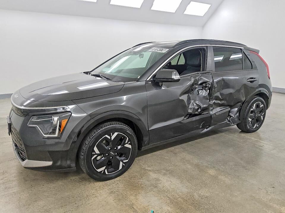 2023 KIA Niro